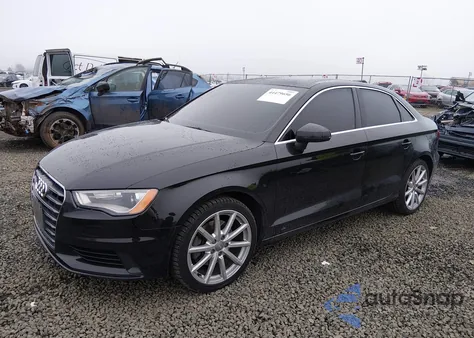 2015 Audi A3 2.0T Premium z USA, uszkodzony, nr VIN WAUEFGFF8F1056373